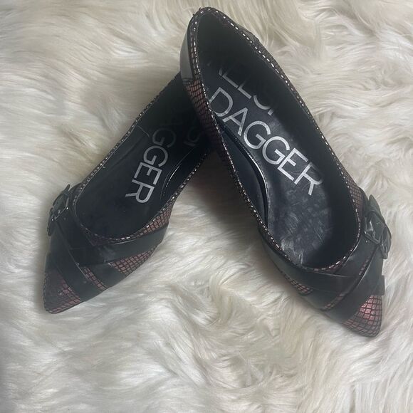 Kelsi Dagger Leather Rose gol metallic slip on flats black straps accents SZ7.5 - Picture 5 of 10